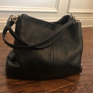 Coach hobo, black, like new, smoke free
